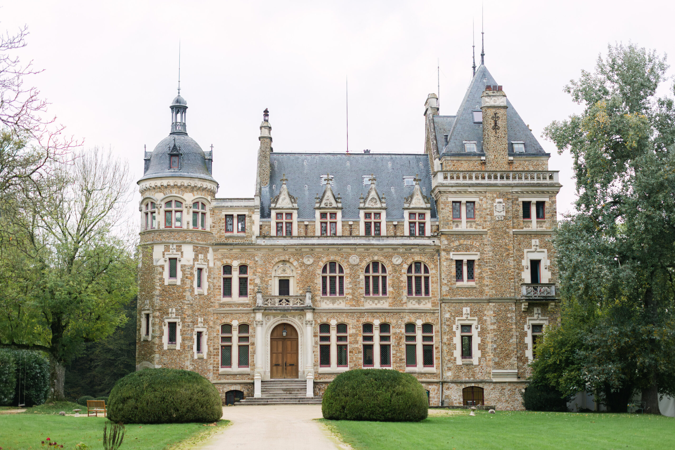 Château de Méridon gardens — destination wedding venue near Paris, France Château de Méridon glasshouse wedding reception — Paris, I Do Ceremony at Château de Méridon — international wedding planner Paris